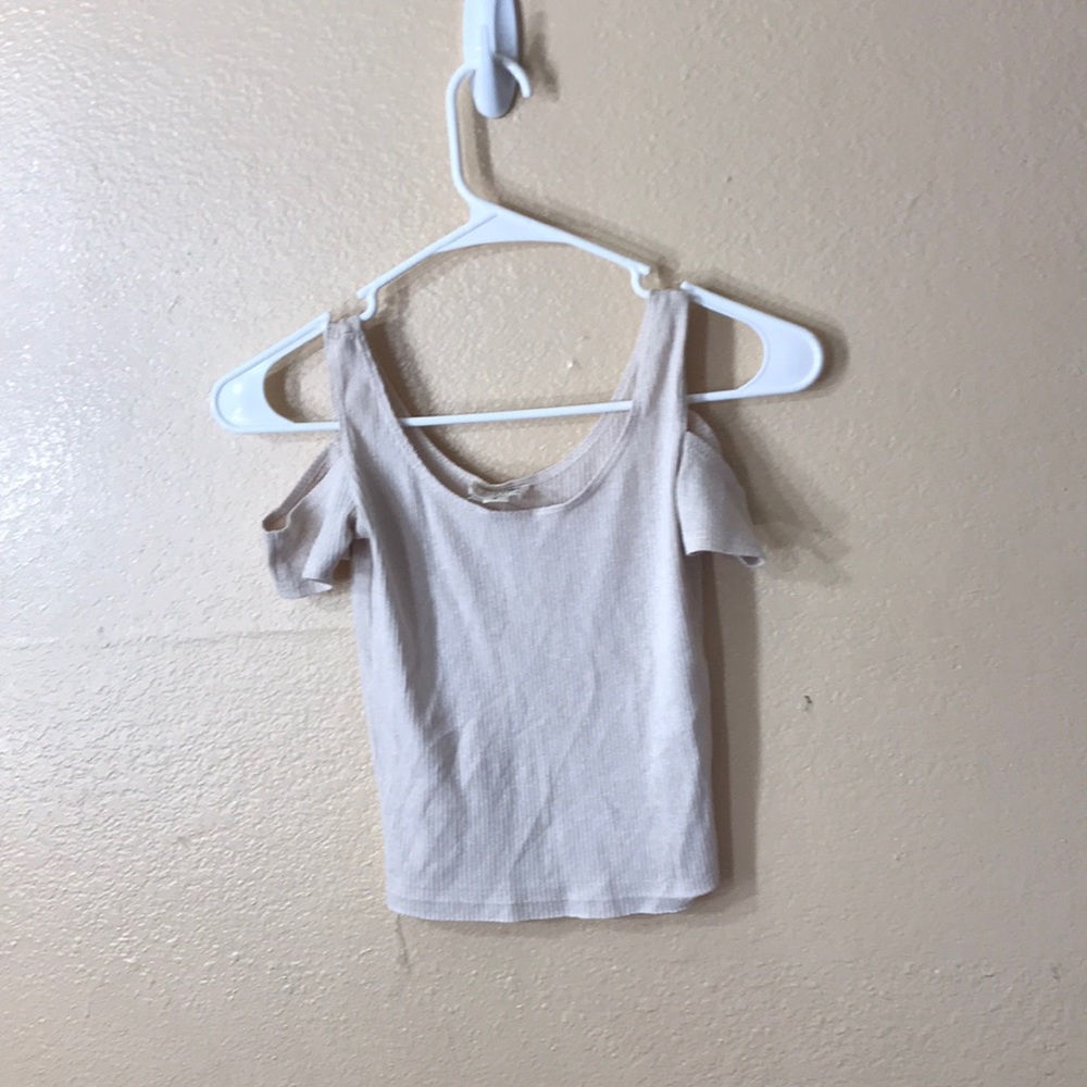 Cream crop top